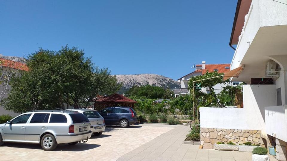 Mirjana F Apartaments Baska  Exterior photo
