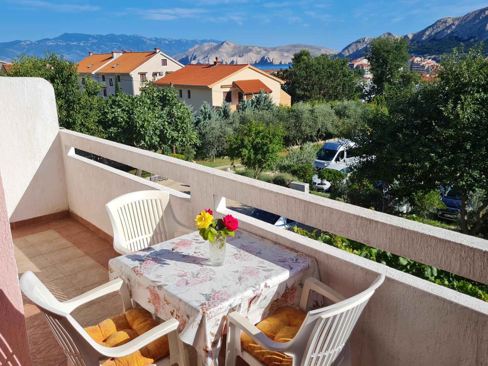 Mirjana F Apartaments Baska  Exterior photo