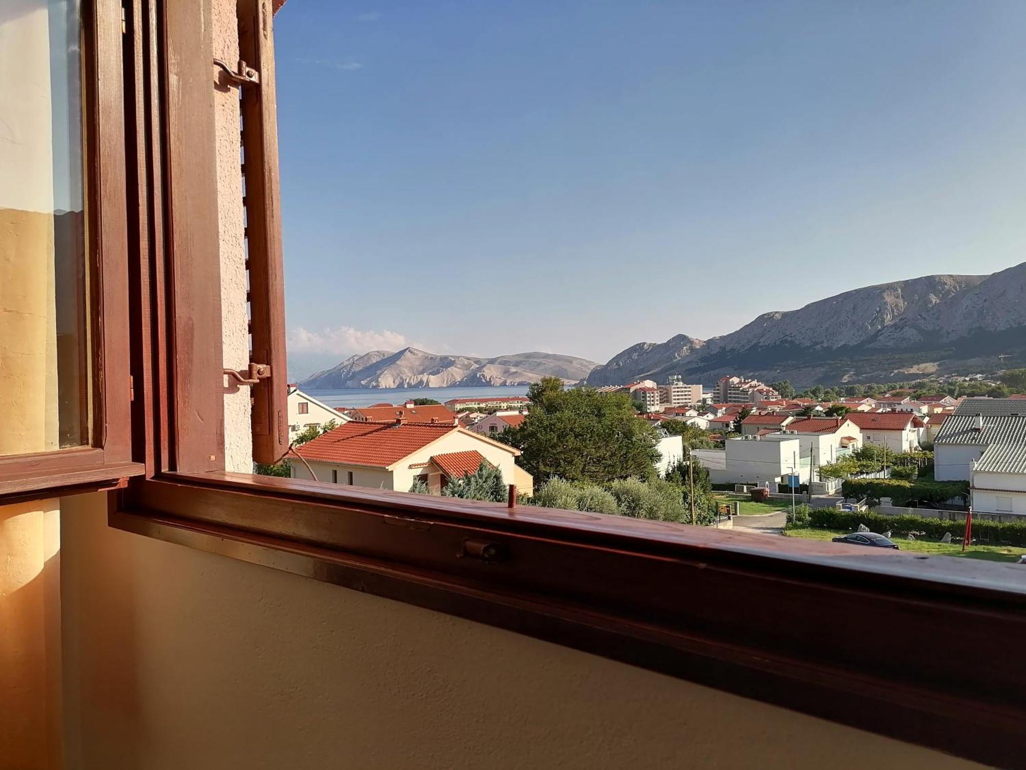 Mirjana F Apartaments Baska  Exterior photo